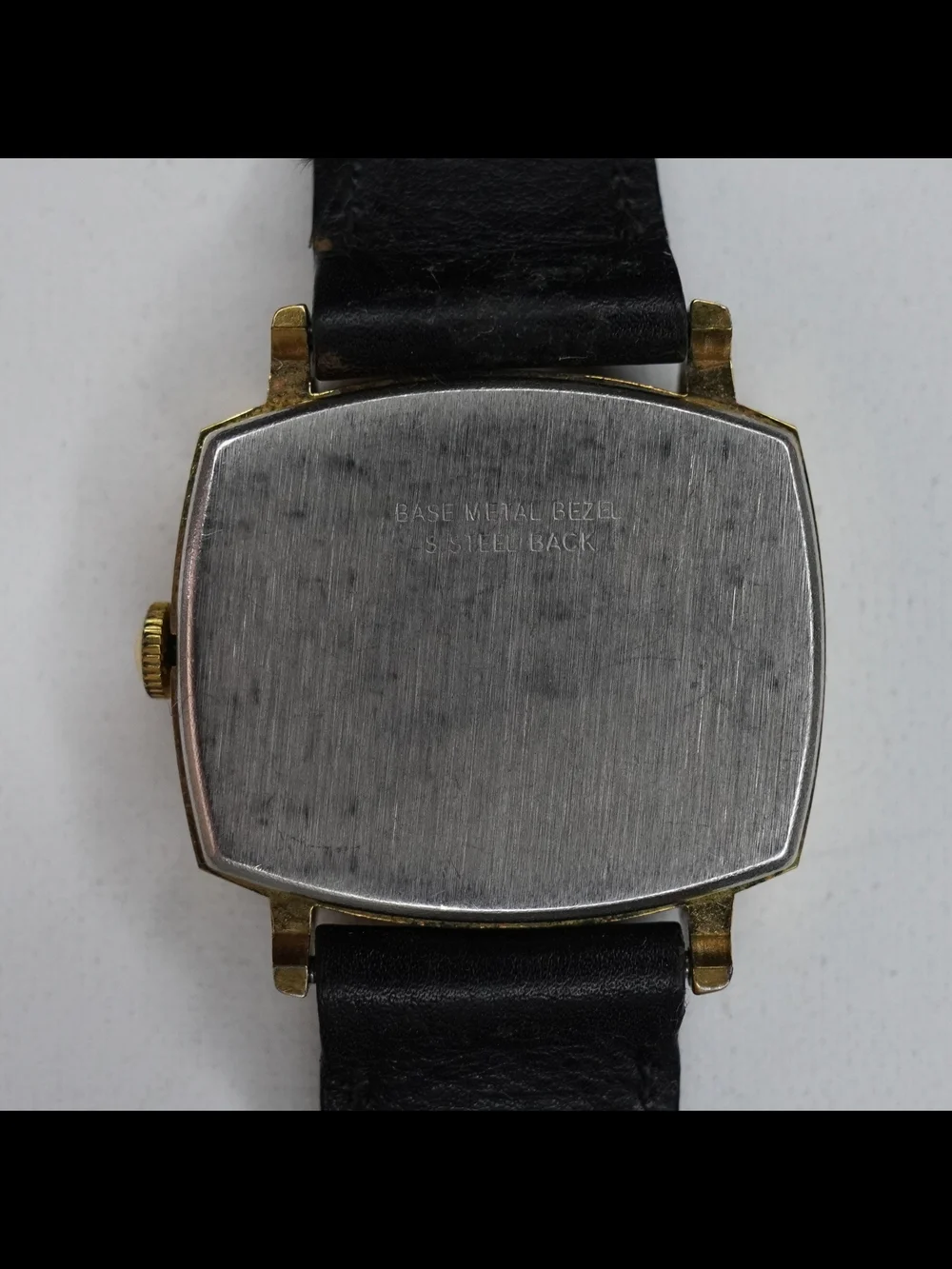 Timex Mercury 1972 Gold Tone Mens Vintage 1970s Mechanical Handwind Watch Retro